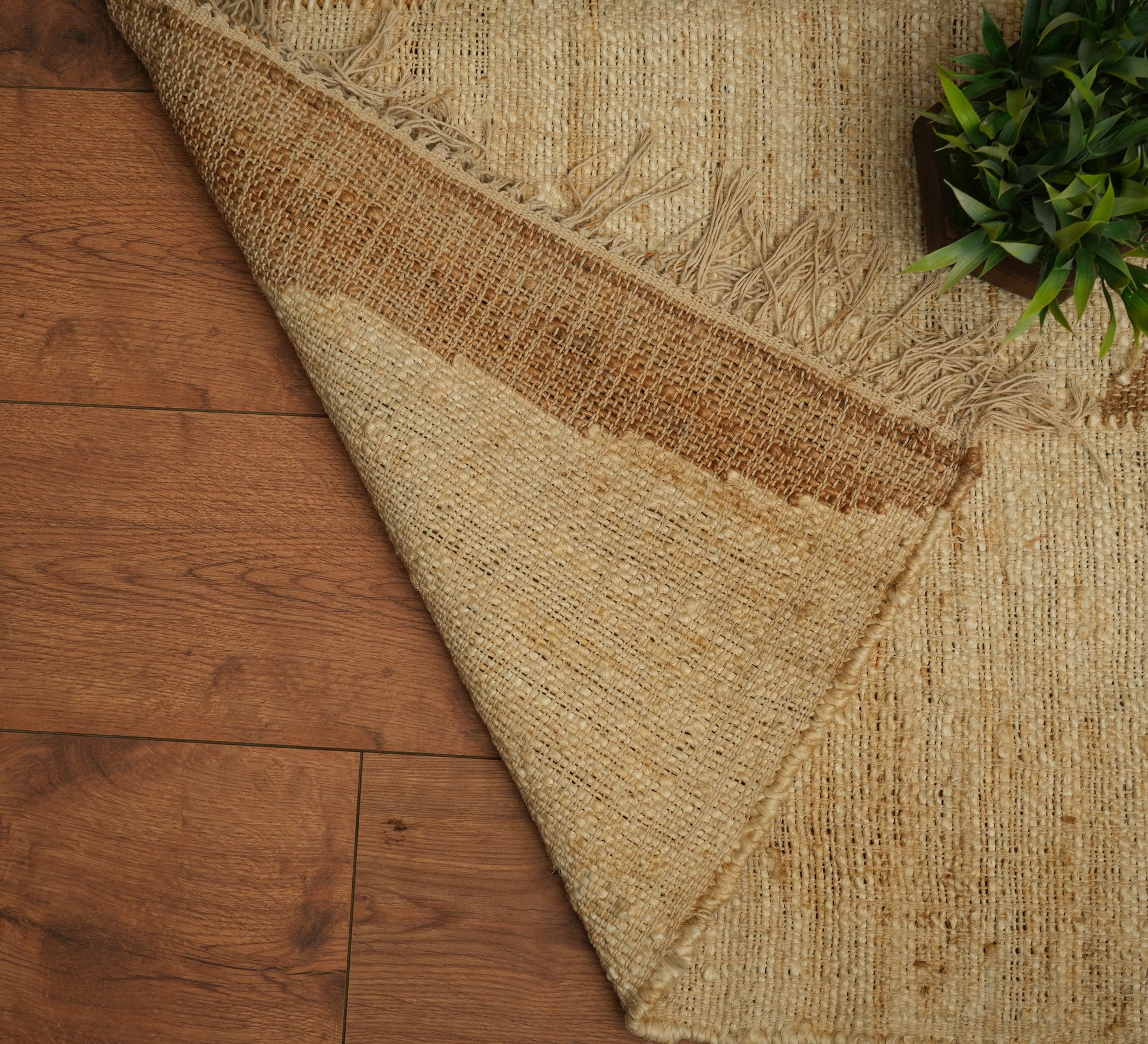 Sustainable Jute Rug by Ornate handicrafts for high traffic area like living rooms